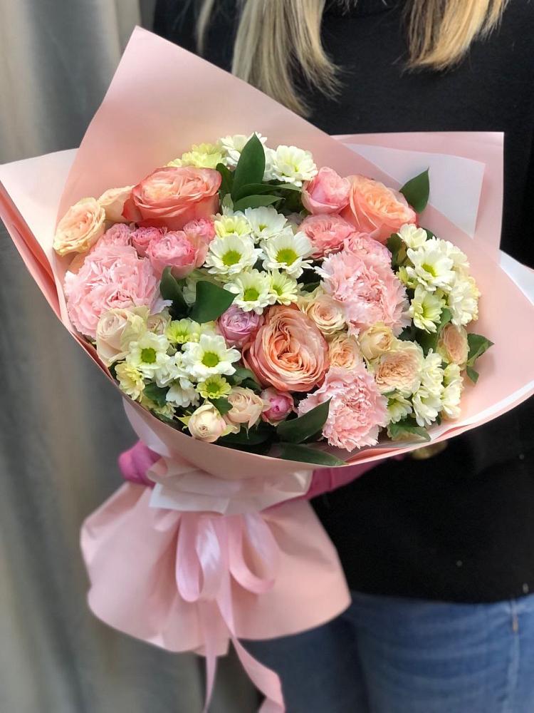 Букет цветов из: Гвоздики, Розы и Хризантемы в Бабяково