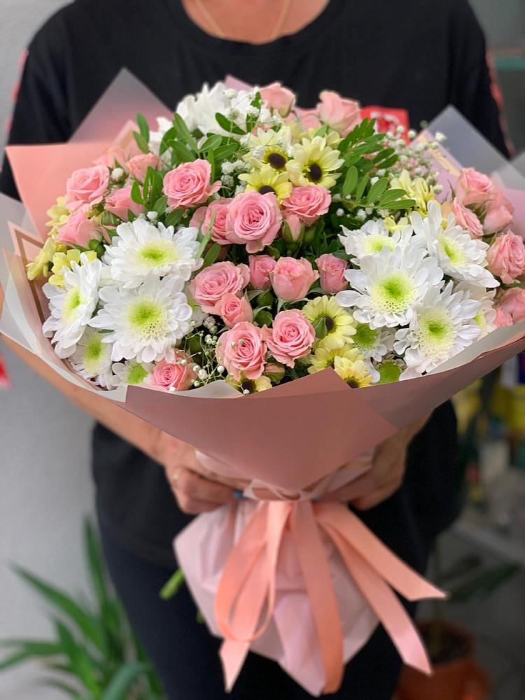 Букет цветов из: Розы и Хризантемы в Бабяково