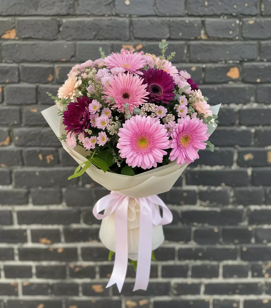 Букет цветов из: Герберы и Хризантемы в Бабяково