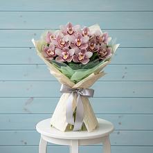 Букет цветов из:  Орхидеи и Розы в Бабяково
