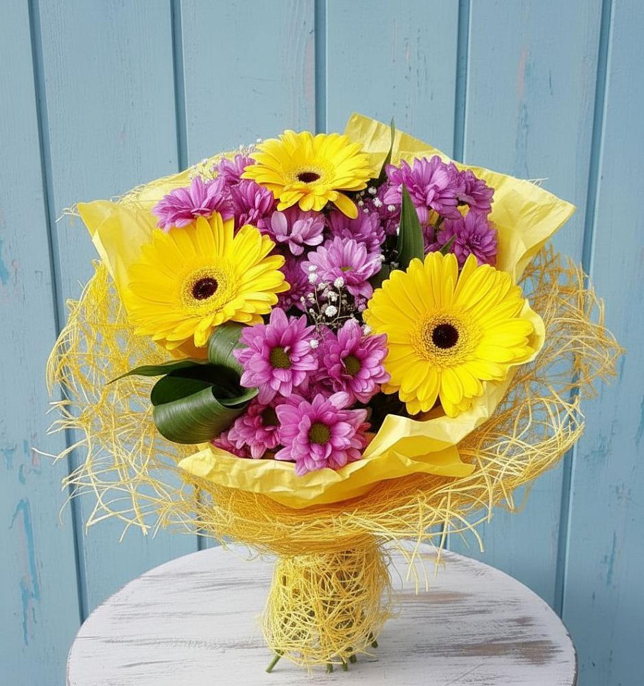 Букет цветов из: Хризантемы и Герберы в Бабяково