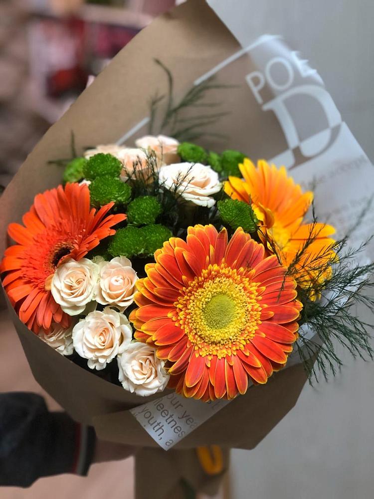 Букет цветов из: Герберы, Хризантемы и Розы в Бабяково
