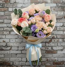 Букет цветов из:  Розы, Лизиантусы и Гвоздики #REPLACE_PRED# Бабяково